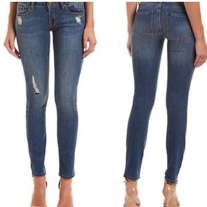CAbi Skinny Jeans